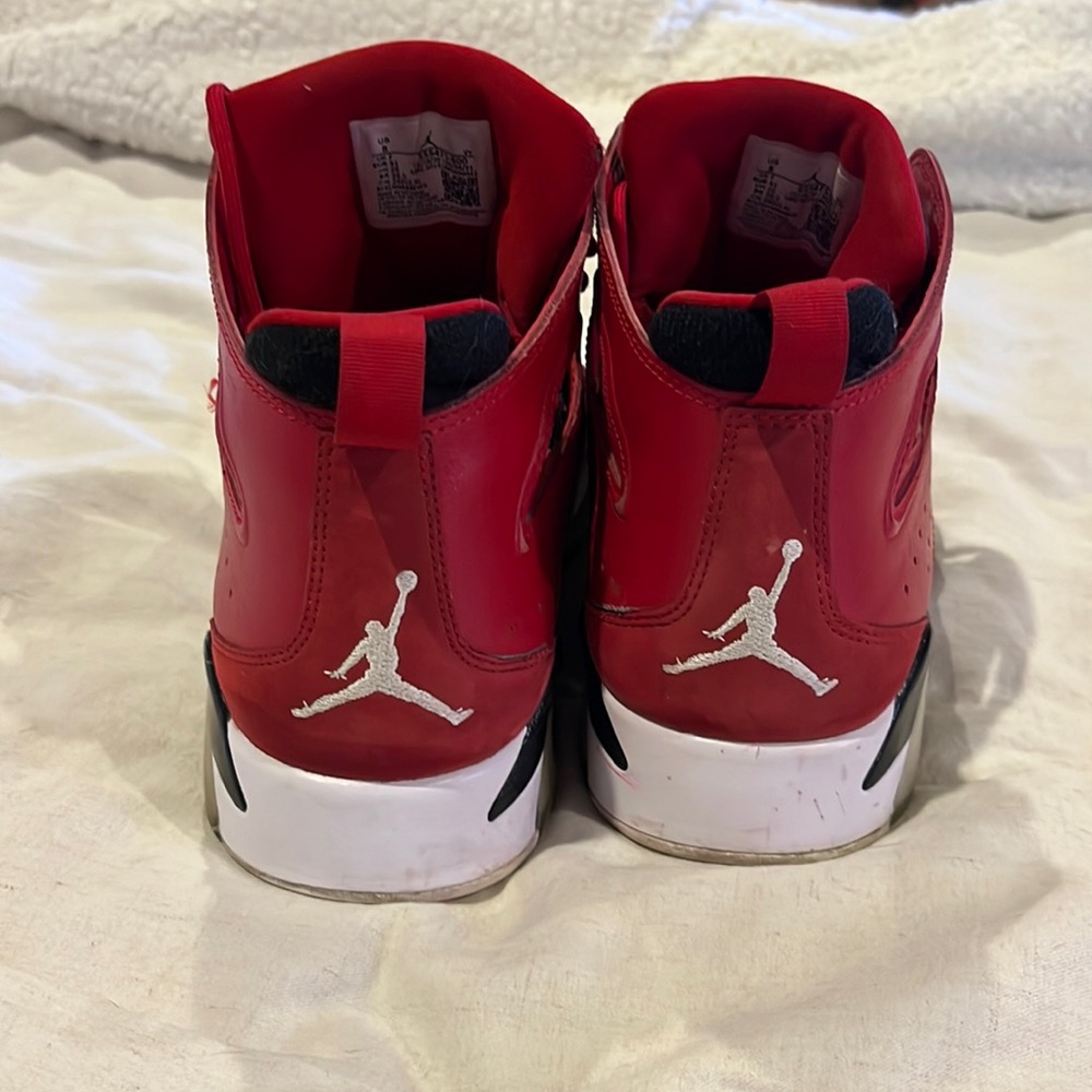 Men’s Nike Air Jordon size 8